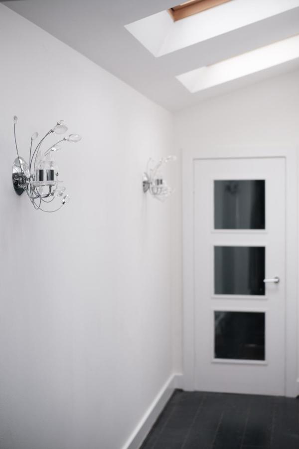 Gorgeous 3 Bedroom Victorian Townhouse Lisburn Kültér fotó